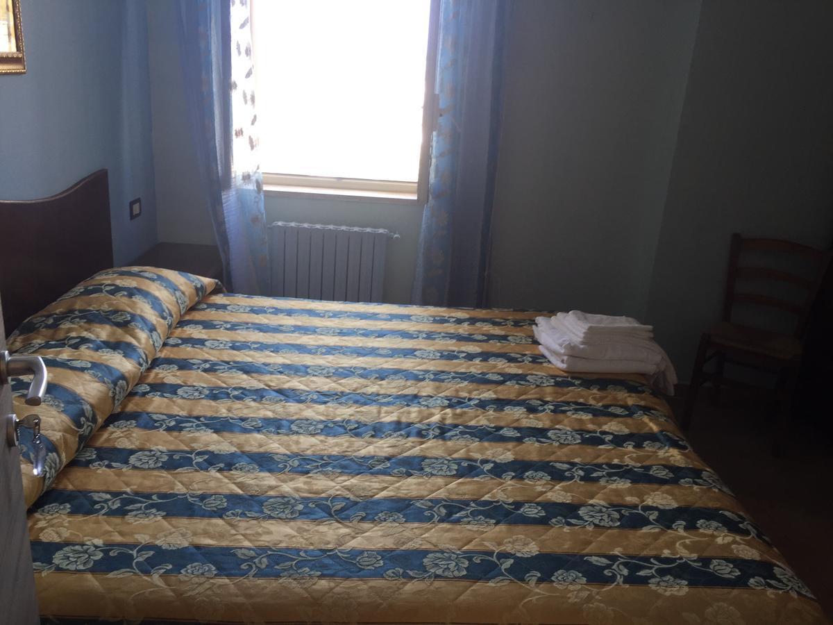 Hotel Il Castello Paola Kültér fotó