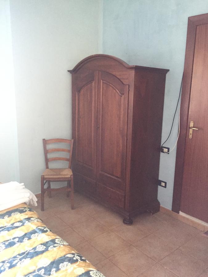 Hotel Il Castello Paola Kültér fotó